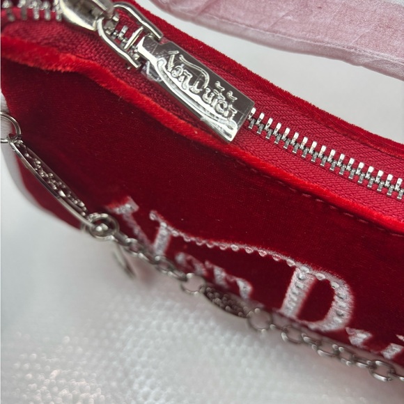 Von Dutch Red and White Rhinestone Velvet Shoulder Bag - Picture 3 of 8
